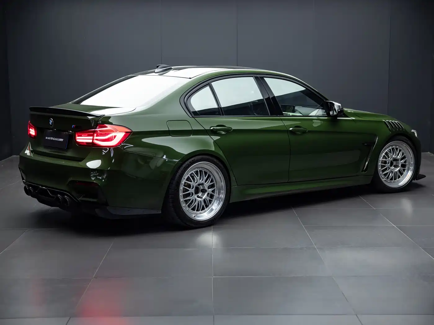 Фото 9 - BMW M3