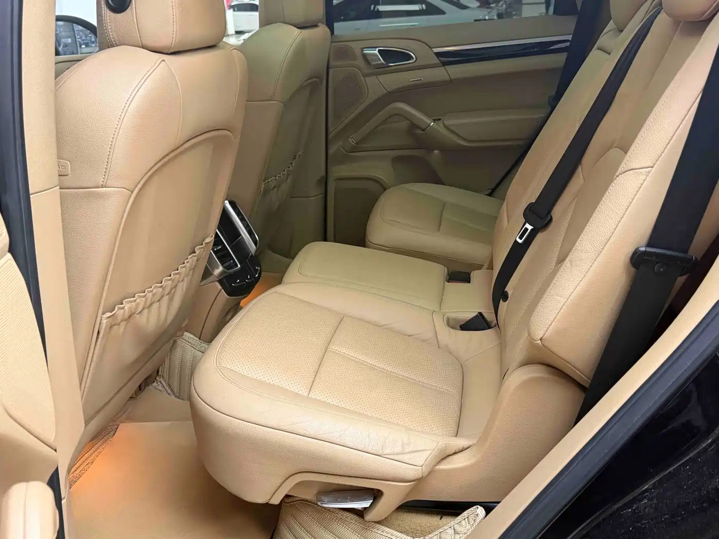 Porsche Cayenne 2011 Cayenne 3.0T фото 12
