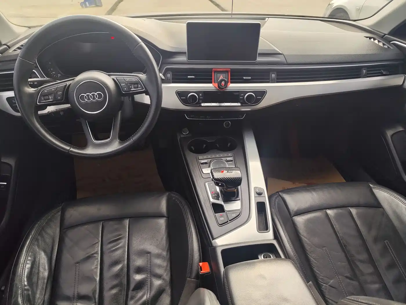 Audi A4L 2018 30th Anniversary 40 TFSI Fashion фото 5