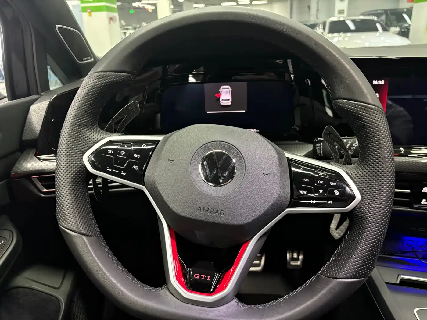Volkswagen Golf GTI 2023 380TSI DSG GTI фото 12