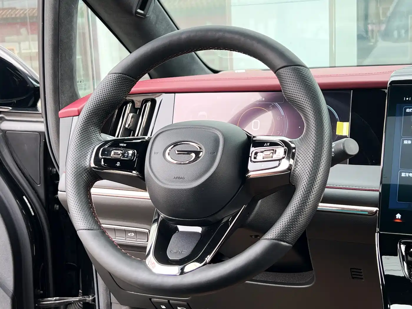 GAC TRUMPCHI M8