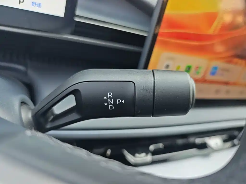 Photo 14 - Geely Galaxy Galaxy E5