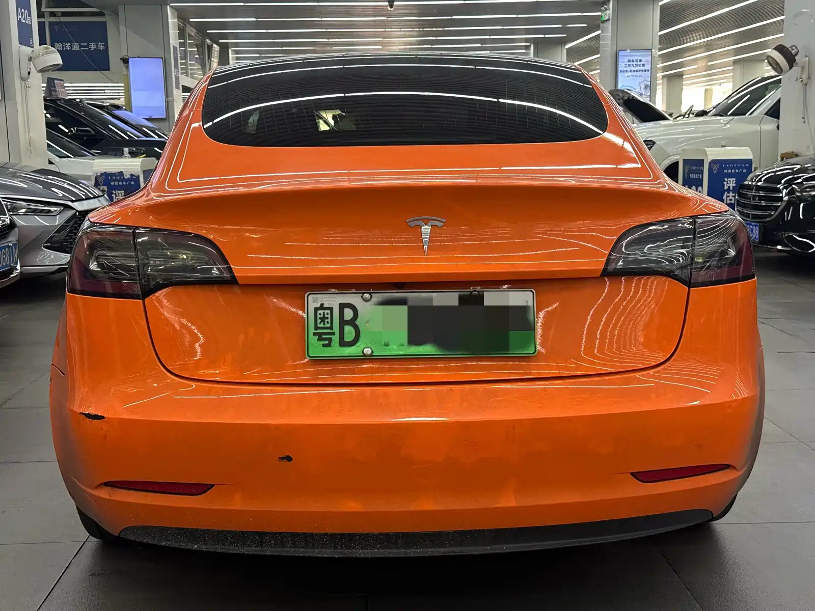 Фото 8 - Tesla Model 3