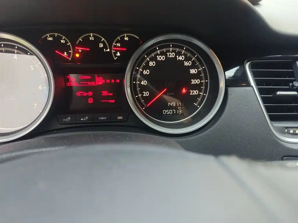 Peugeot 508 2012 2.0L Automatic Smart Edition фото 5