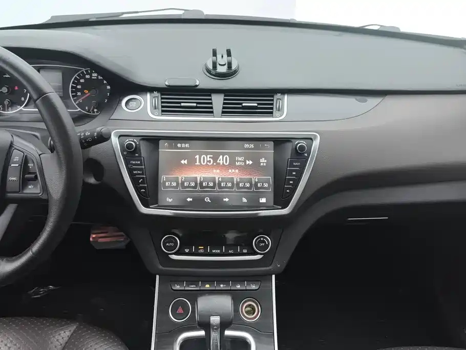 Landwind X7 2016 2015 2.0T Panorama Premium