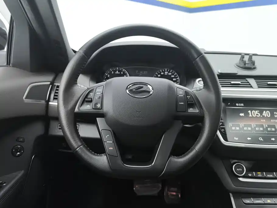 Landwind X7 2016 2015 2.0T Panorama Premium