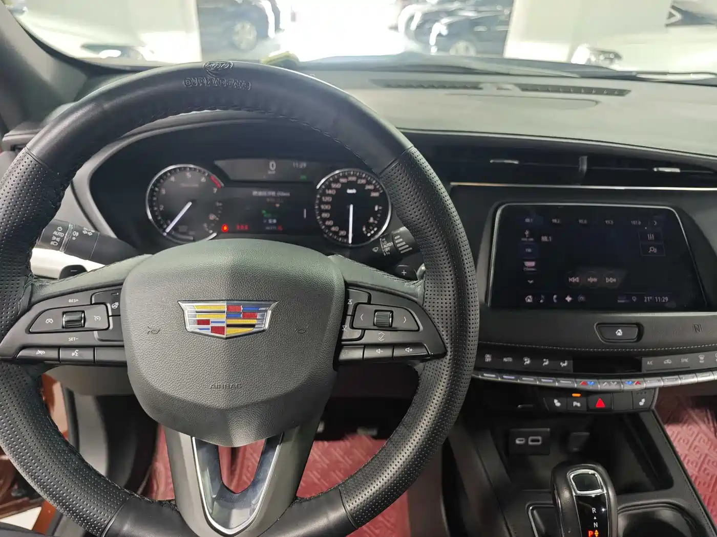 Cadillac XT4 2018 Model 28T 2WD Luxury фото 12
