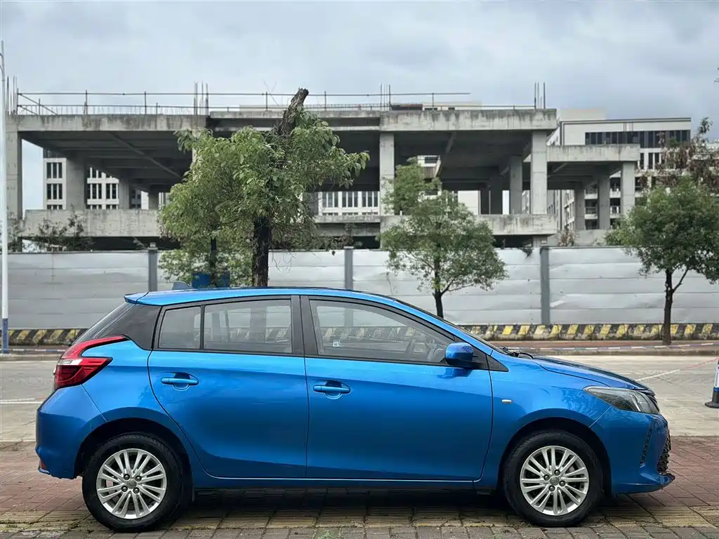 Toyota Vios FS 2017 1.5L CVT Fengchi Edition фото 4