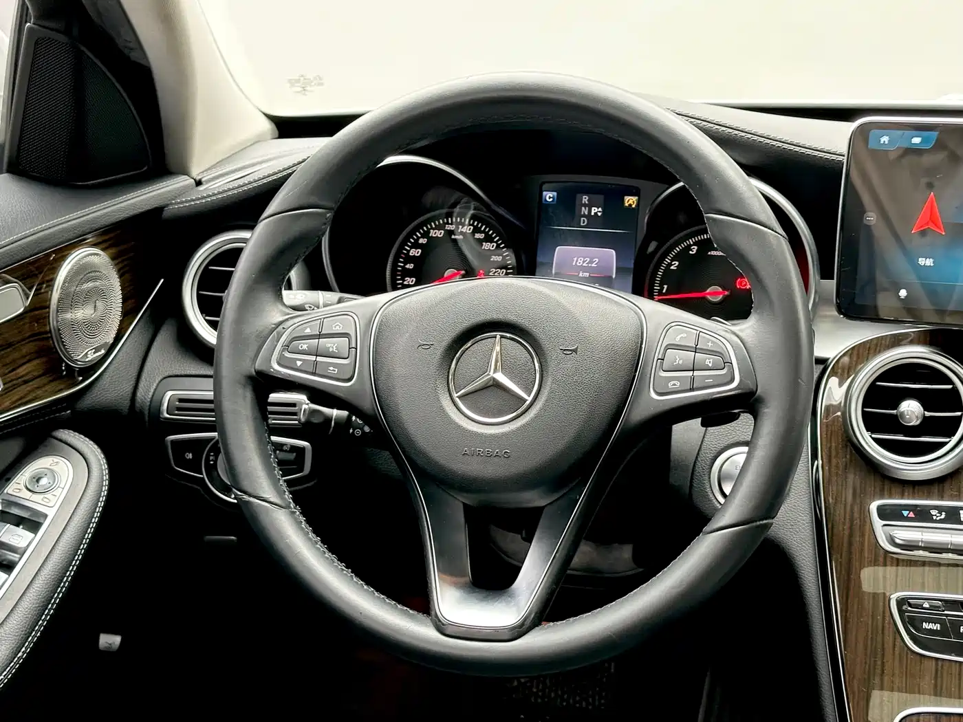 Mercedes-Benz C-Class 2017 C 200 L фото 14