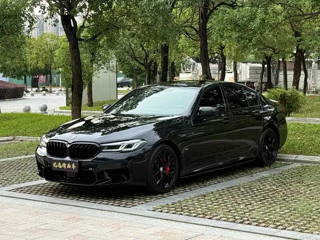 BMW 5 Series (Import) 2021 540i Style Edition M Sport Package — фото 1