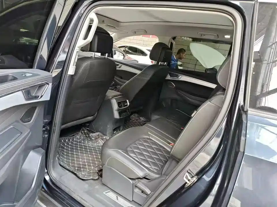 Фото 4 - Volkswagen Talagon