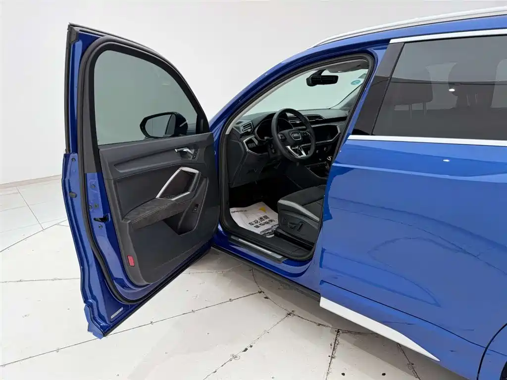 Audi Q3 2019 35 TFSI Progressive Sport фото 13