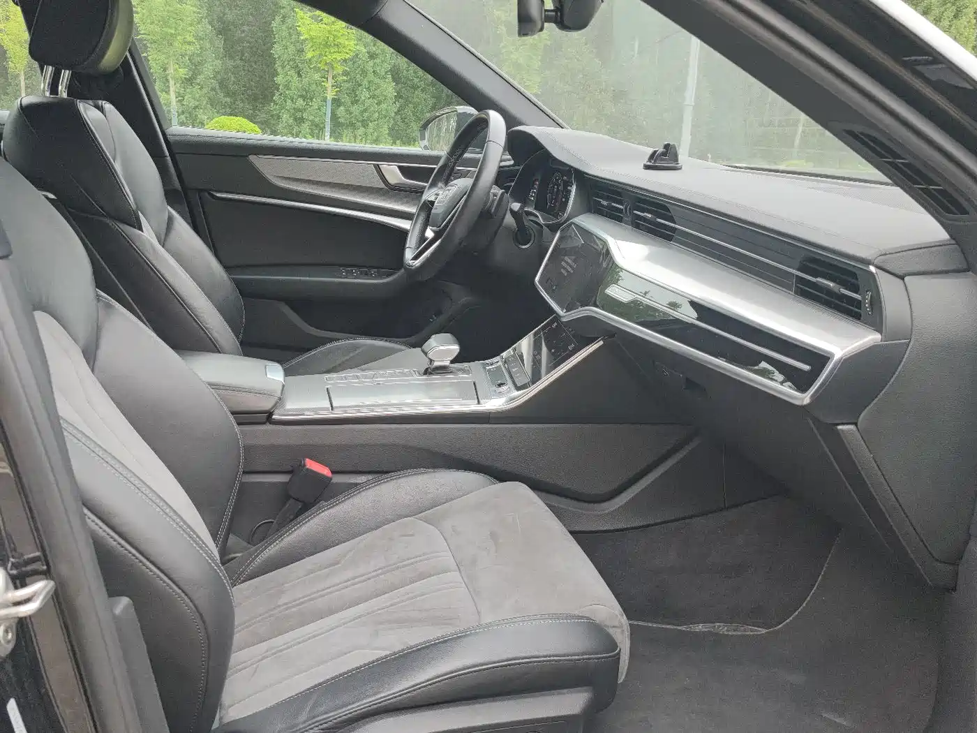 Audi A6L 2022 40 TFSI Luxury Dynamic фото 8
