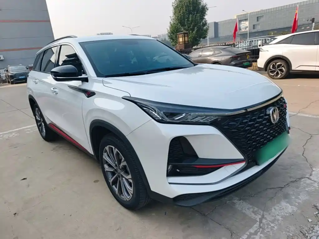 Фото 4 - Changan CS75 PLUS