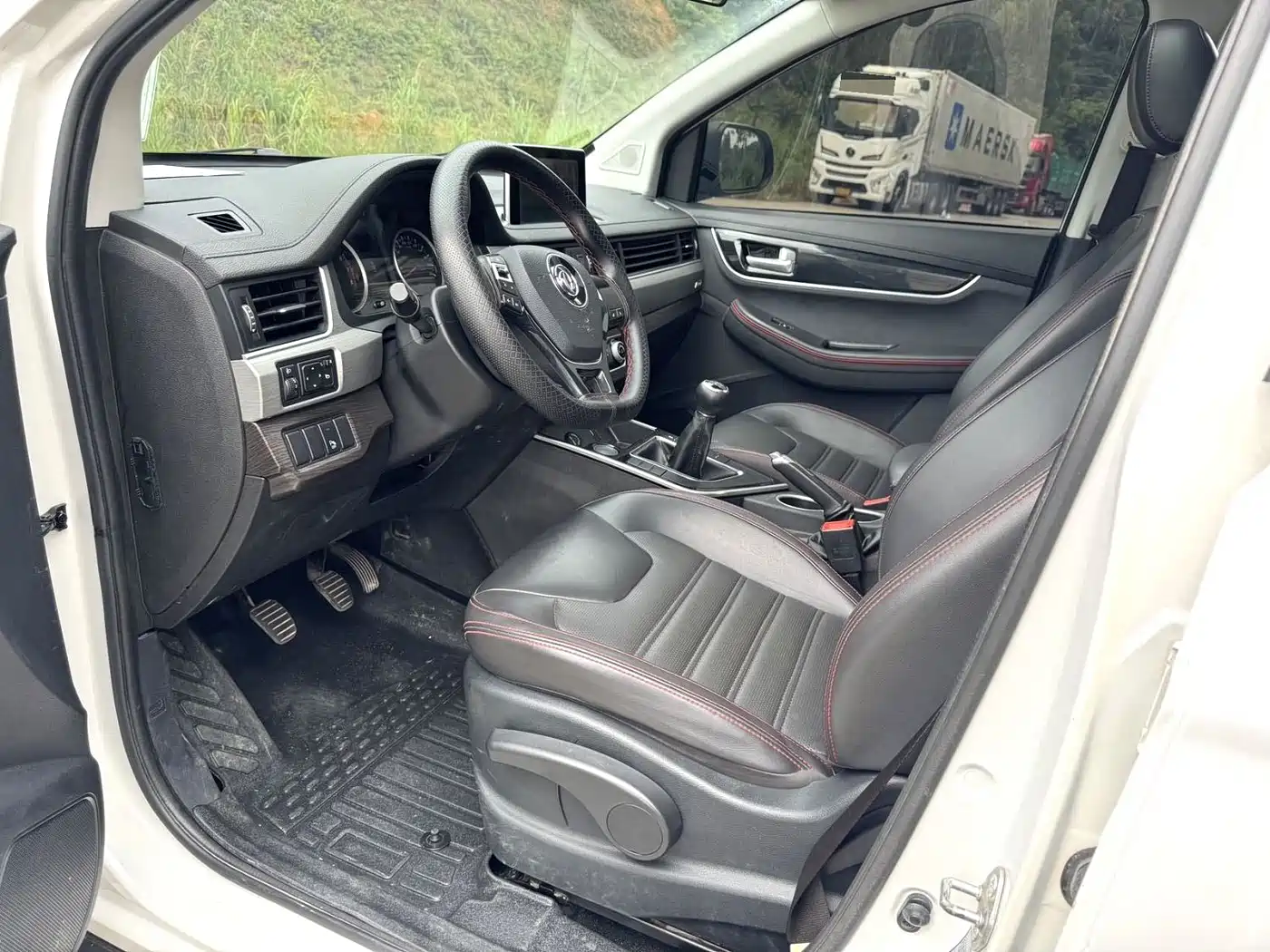 Dongfeng Fengxing Fengxing SX6 2020 2020 1.6L Manual Premium China VI