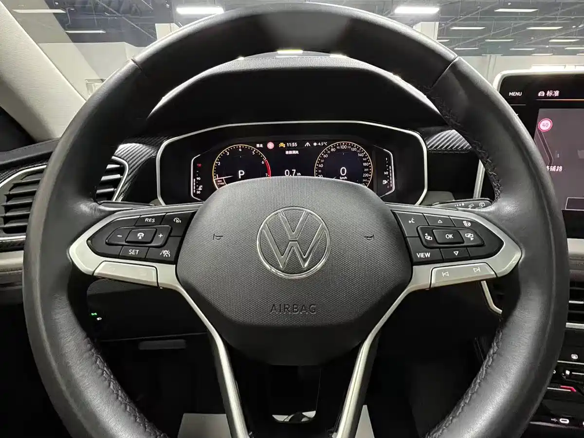 Volkswagen Tayron 2023 280TSI 2WD Luxury Plus Advanced Edition фото 18