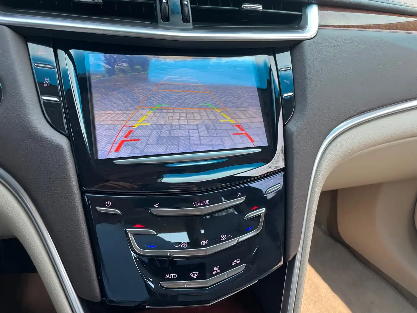 Cadillac XTS 2017 28T Technology фото 14