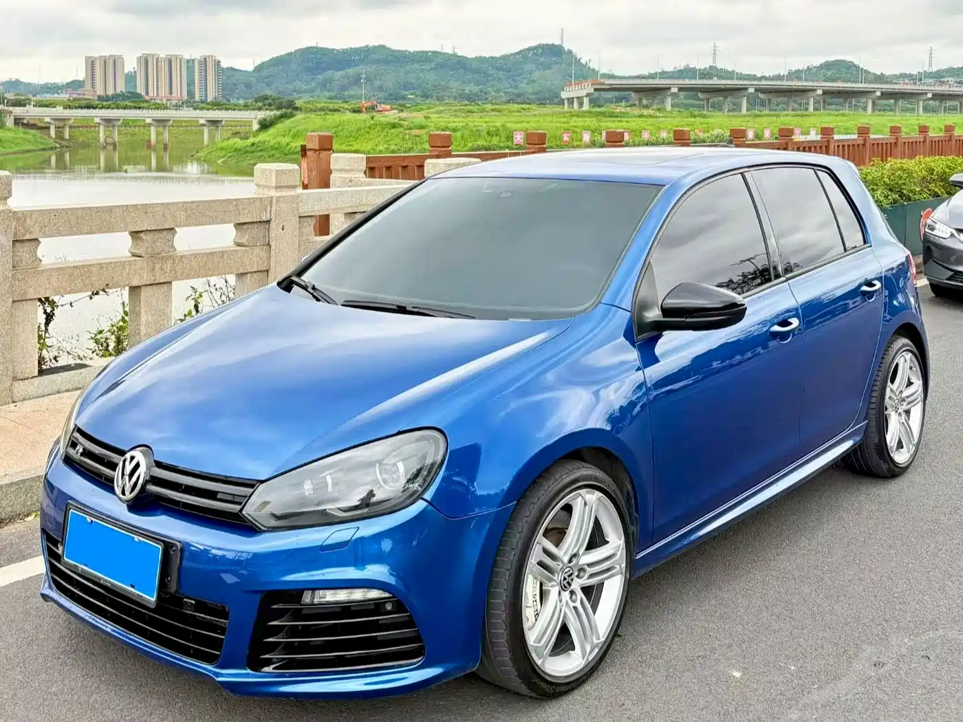 Volkswagen Golf (Import) 2011 2.0TSI R
