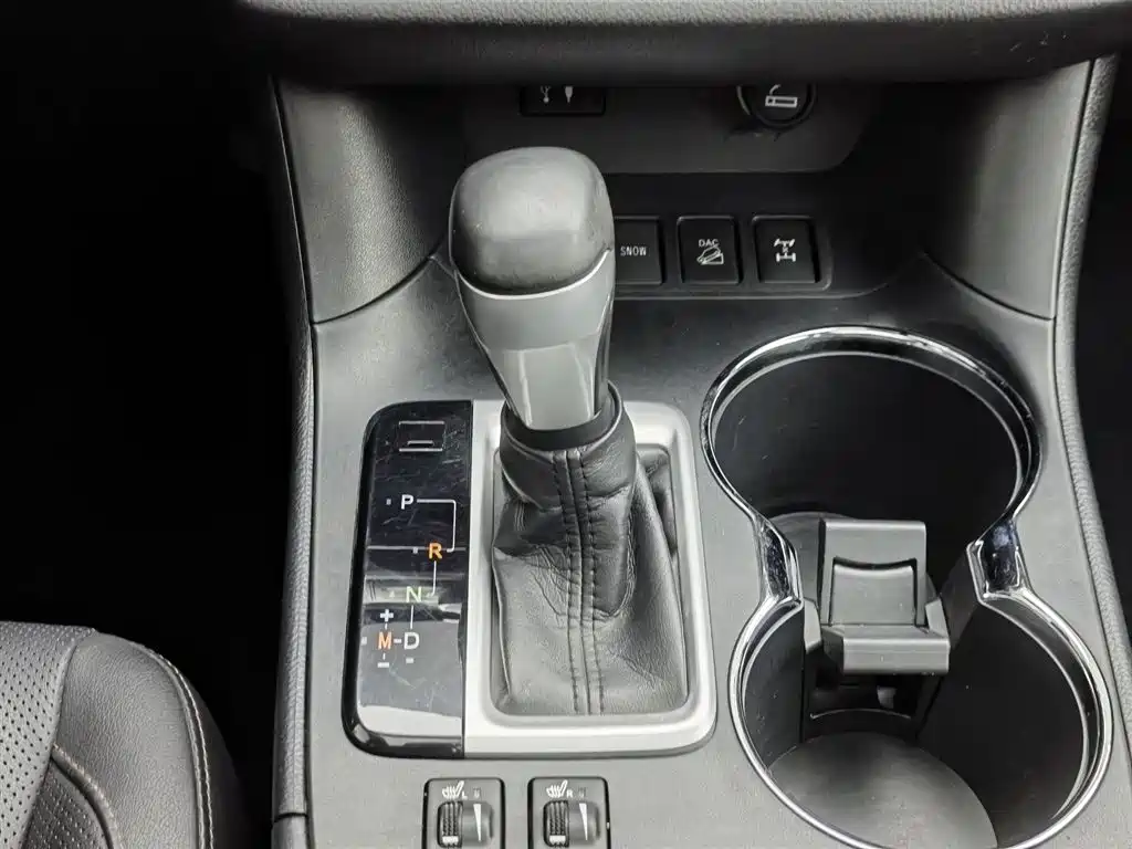 Toyota Highlander 2015 2.0T AWD Luxury Edition 7-seater фото 13