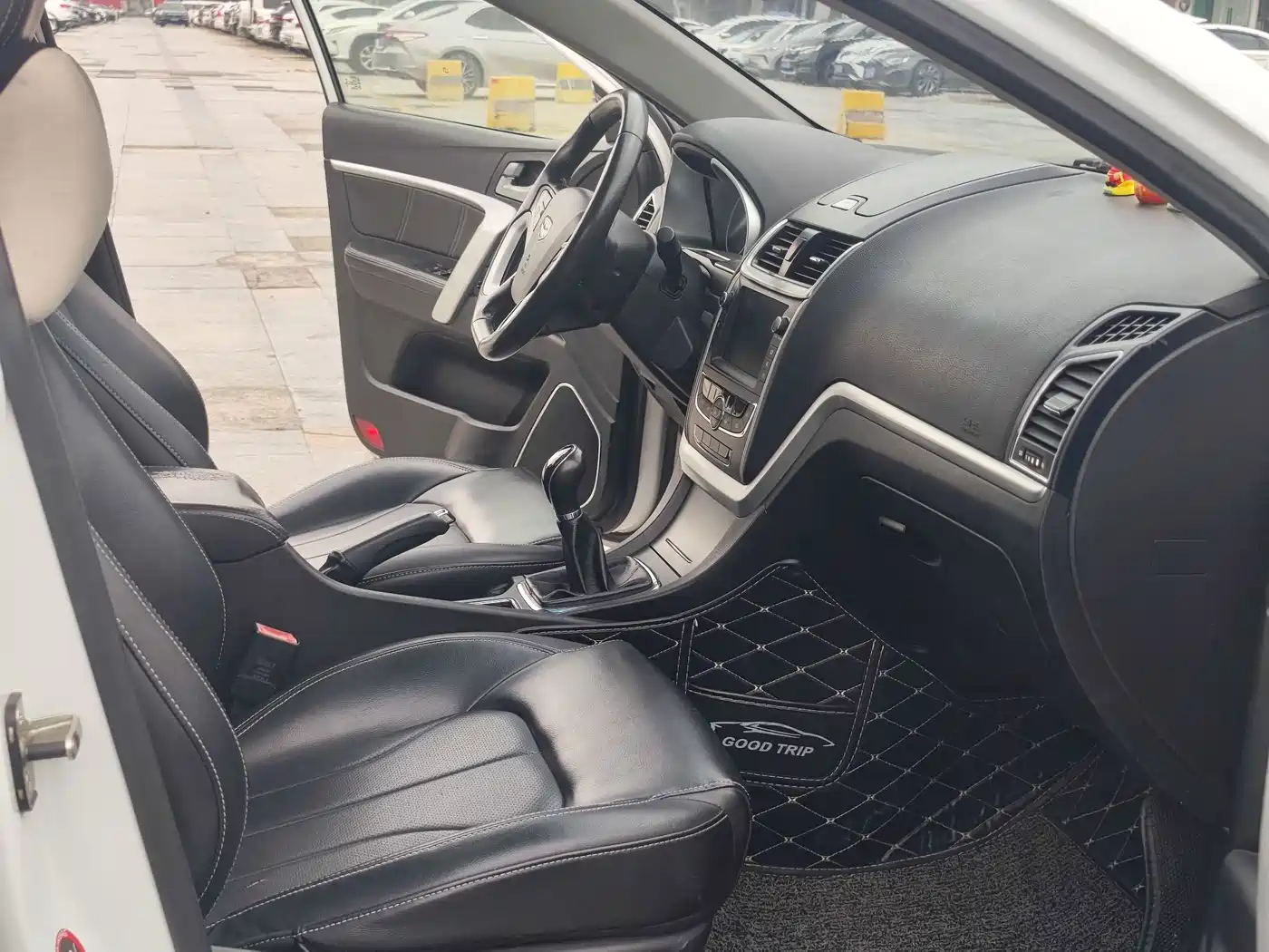 Geely Emgrand 2016 2016 Sedan 1.5L Manual Luxury