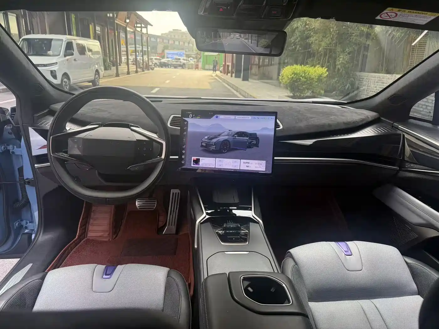 HiPhi Z 2023 4-Seater Edition фото 9
