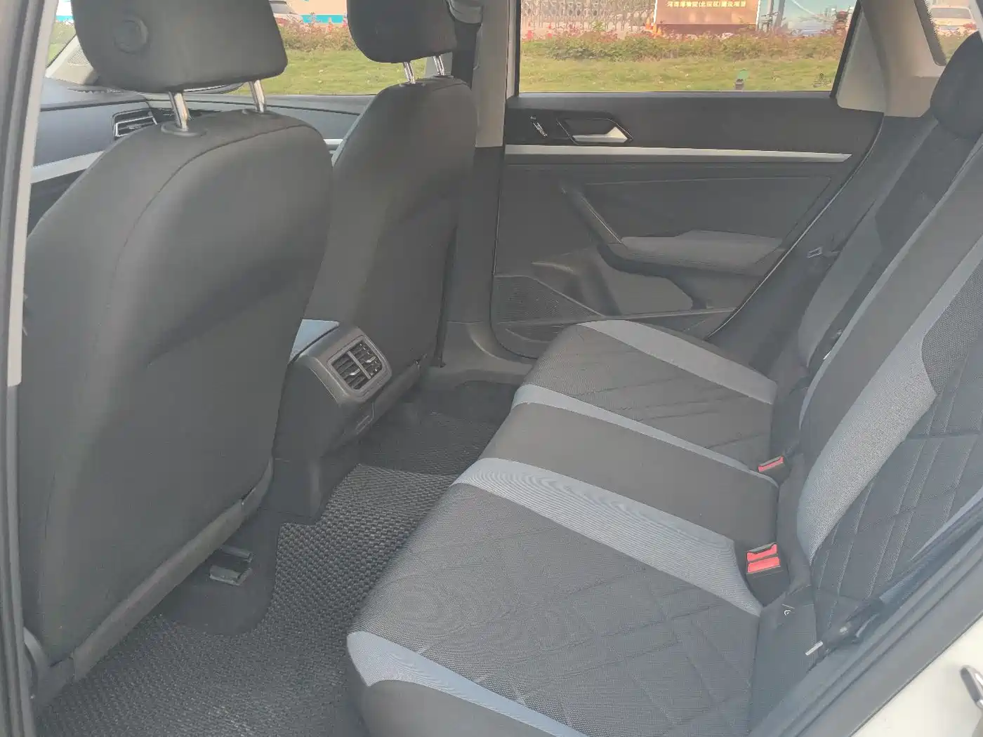 Volkswagen Lavida 2023 1.5L Auto Delight Edition фото 6