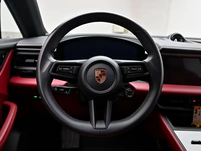 Porsche Macan EV 2025 2024 Macan 4