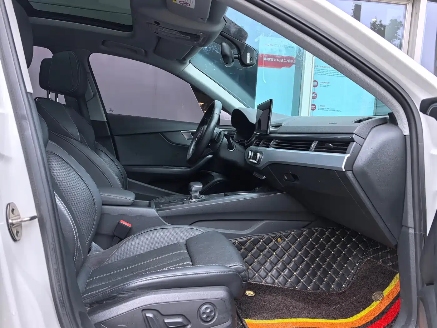 Audi A4L 2020 40 TFSI Luxury Dynamic фото 11