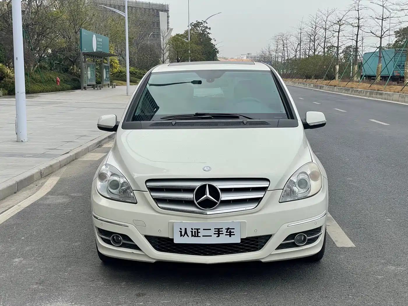 Mercedes-Benz B-Class 2009 B 200 Luxury фото 2