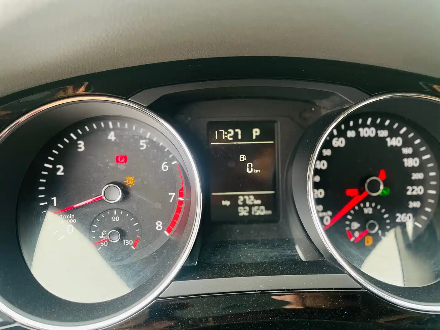 Volkswagen Sagitar 2015 230TSI Automatic Comfort фото 10