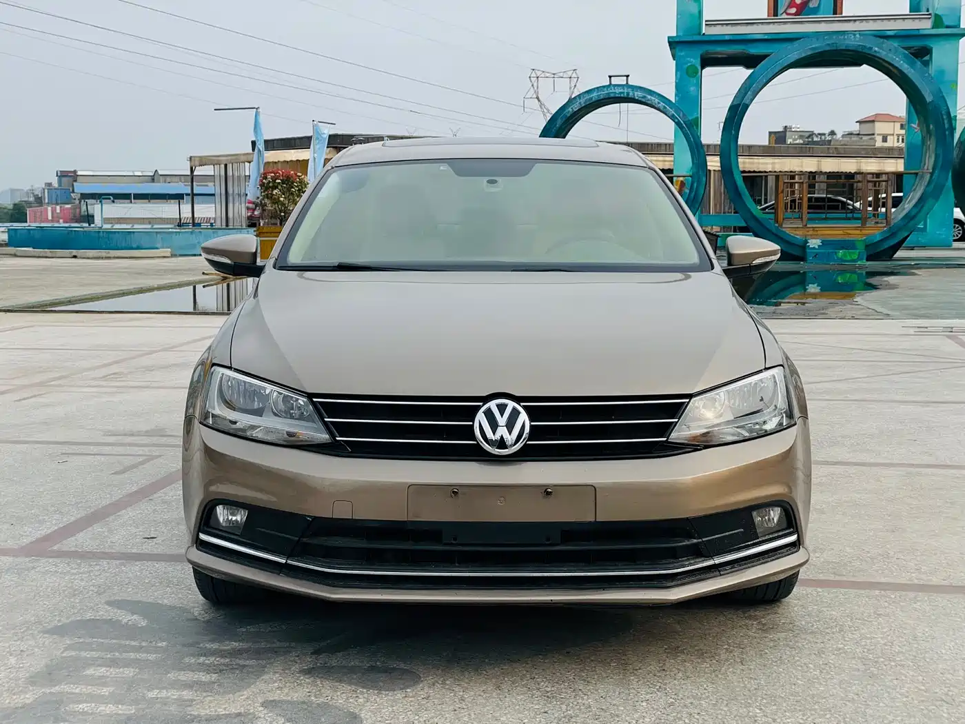 Volkswagen Sagitar 2015 230TSI Automatic Comfort фото 2
