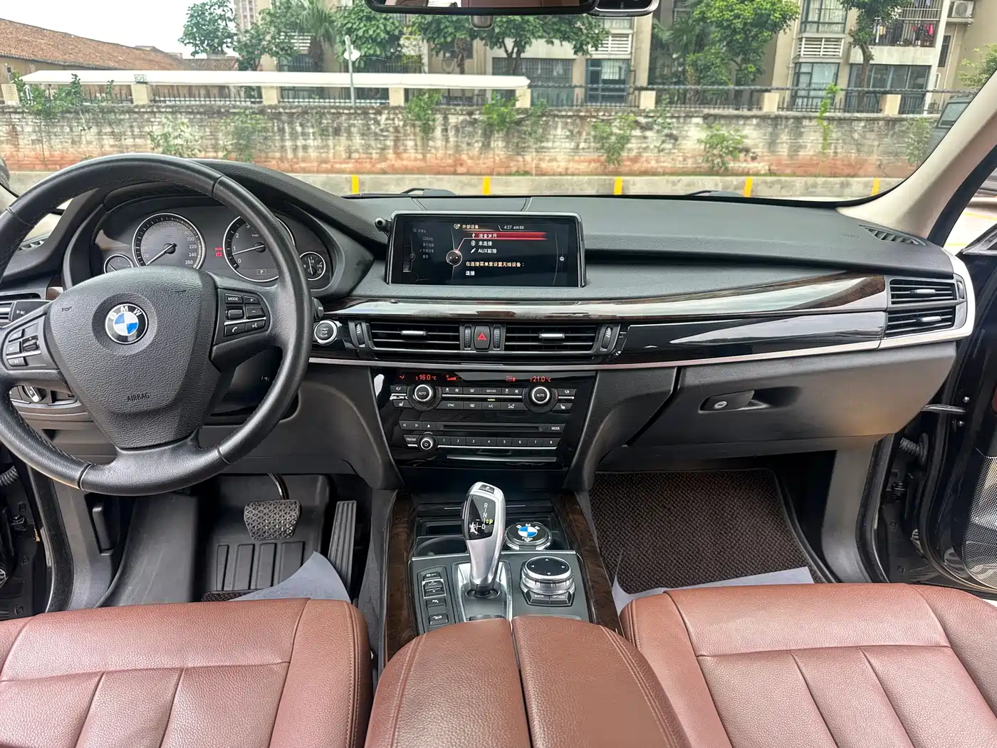 BMW X5 (Import) 2014 xDrive35i Leading фото 8