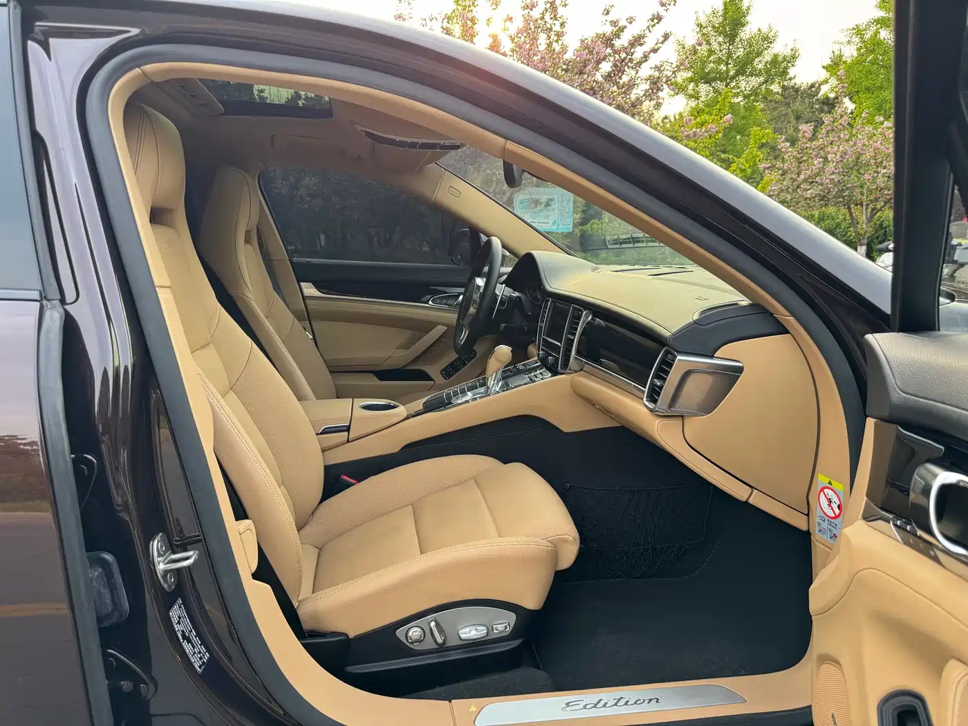 Porsche Panamera 2016 Panamera Edition 3.0T фото 28