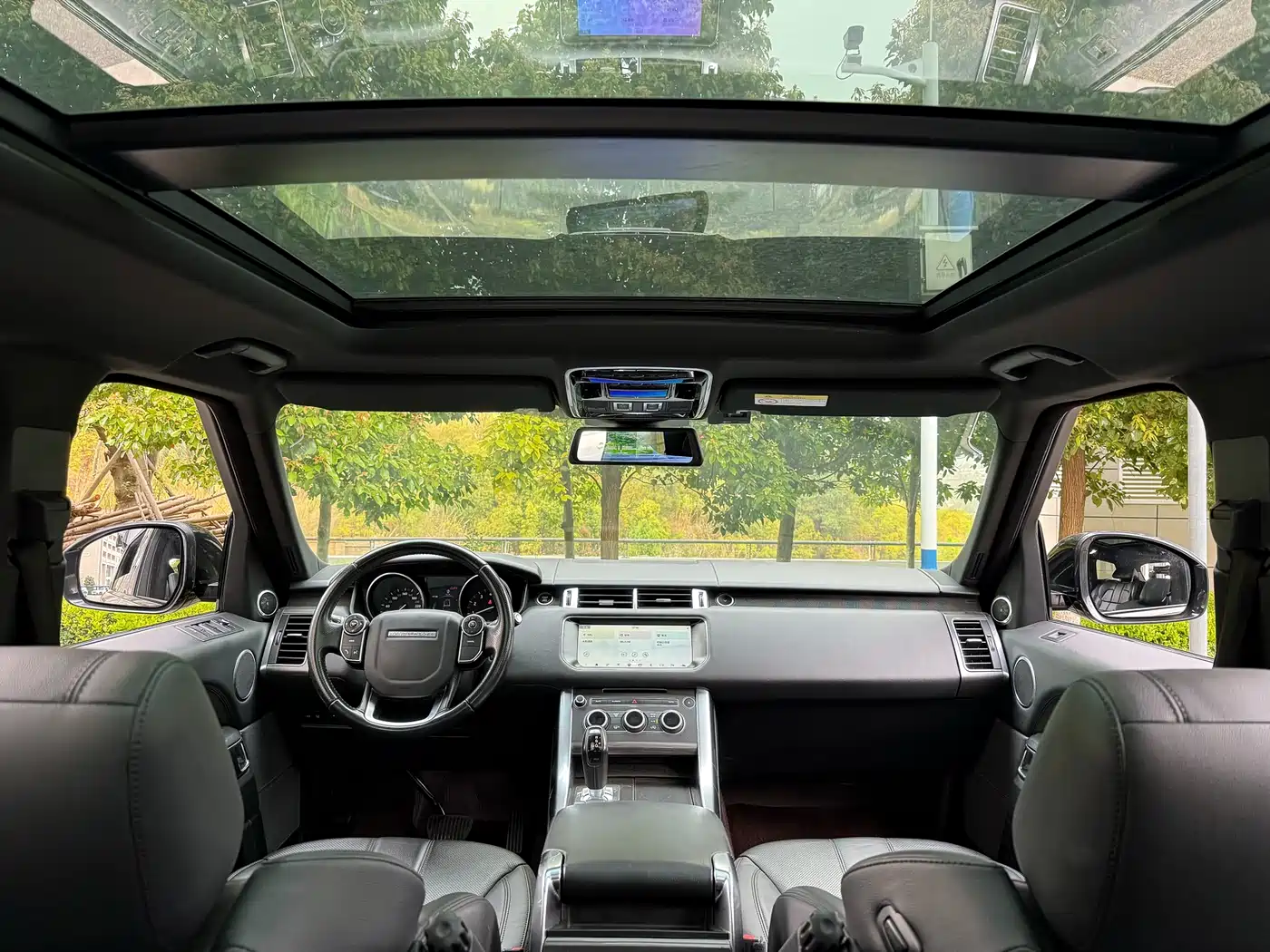 Land Rover Range Rover Sport 2017 3.0 SC V6 SE фото 8
