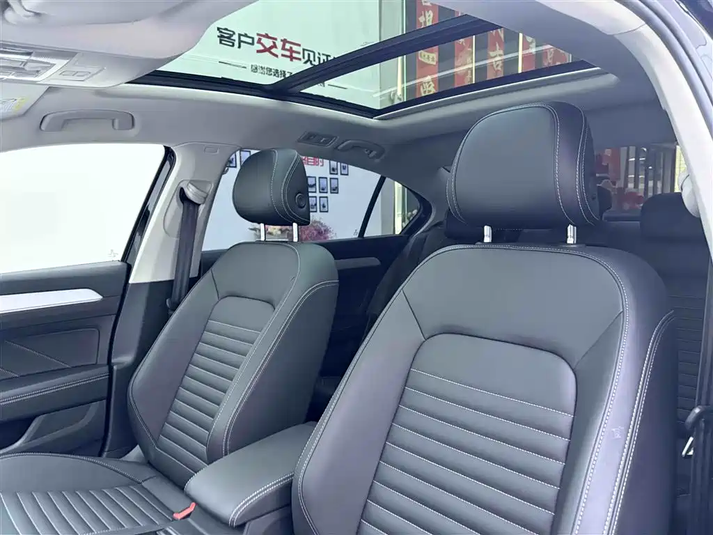Volkswagen Magotan 2023 2 Million Units Commemorative Edition 280TSI DSG Comfort фото 26