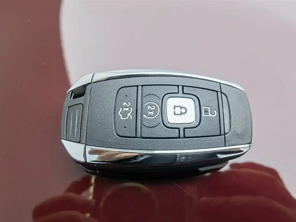 Lincoln MKZ 2018 2.0T Premium Edition фото 19