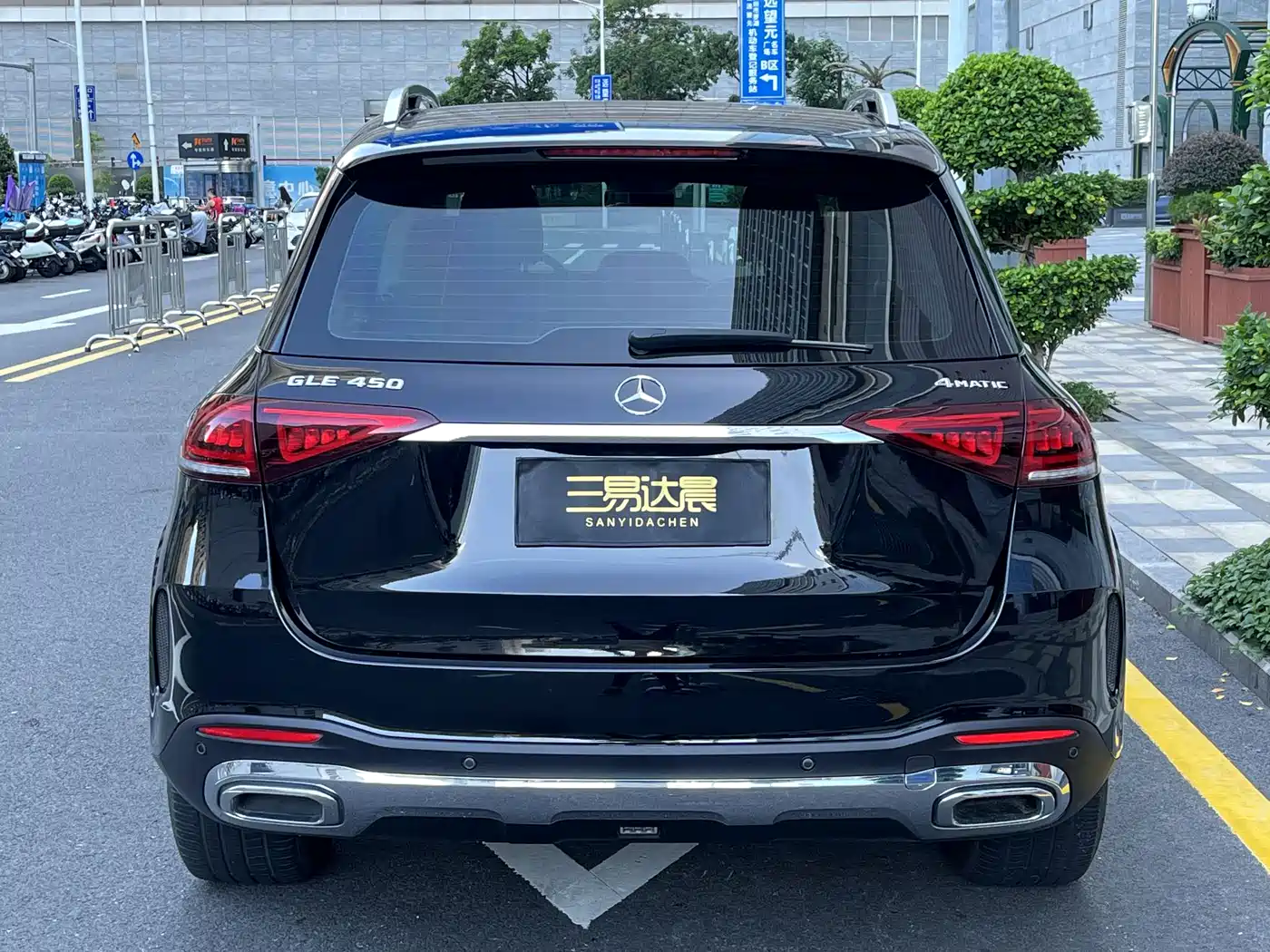 Mercedes-Benz GLE 2020 Facelift GLE 450 4MATIC Luxury фото 19