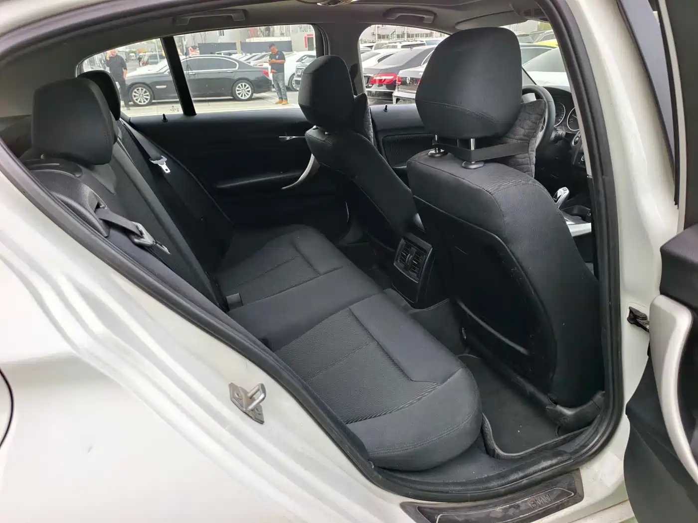 BMW 1 Series (Import) 2013 Facelift 118i Leading Model фото 15