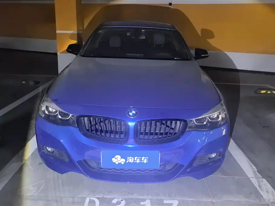 BMW 3 Series GT 2019 320i M Sport Black Night Edition фото 2