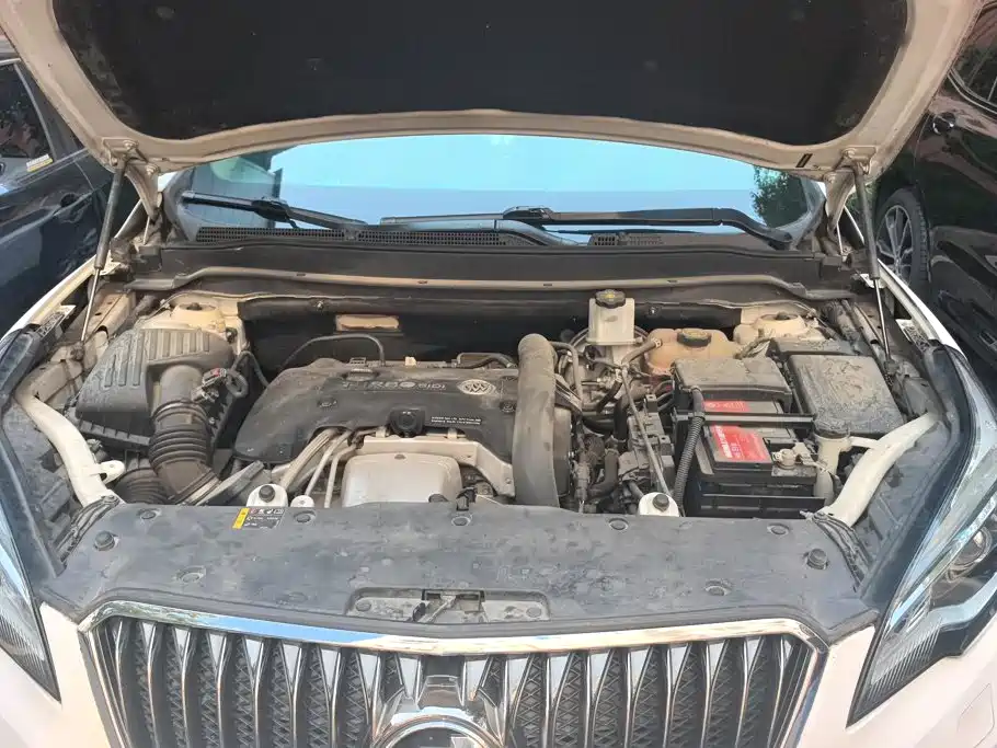 Фото 10 - Buick Envision Plus