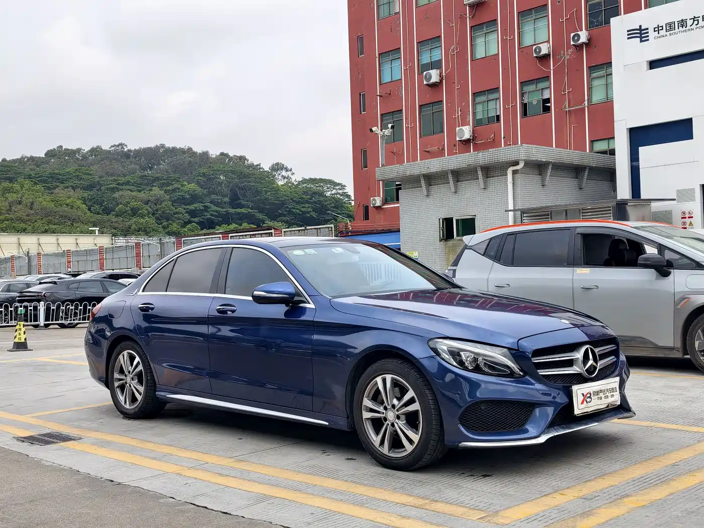 Mercedes-Benz C-Class 2016 C 200 L Sport фото 3