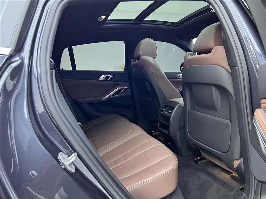 BMW X6 2021 xDrive30i M Sport Package фото 23