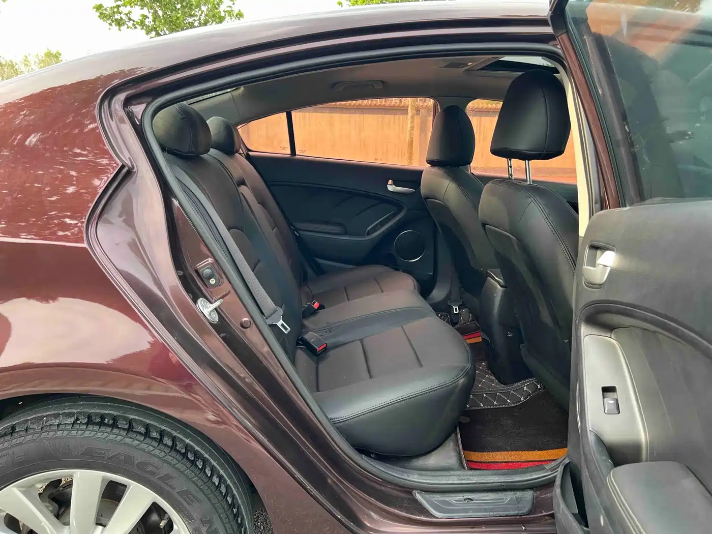 Kia K3 2015 1.6L Automatic GLS фото 14