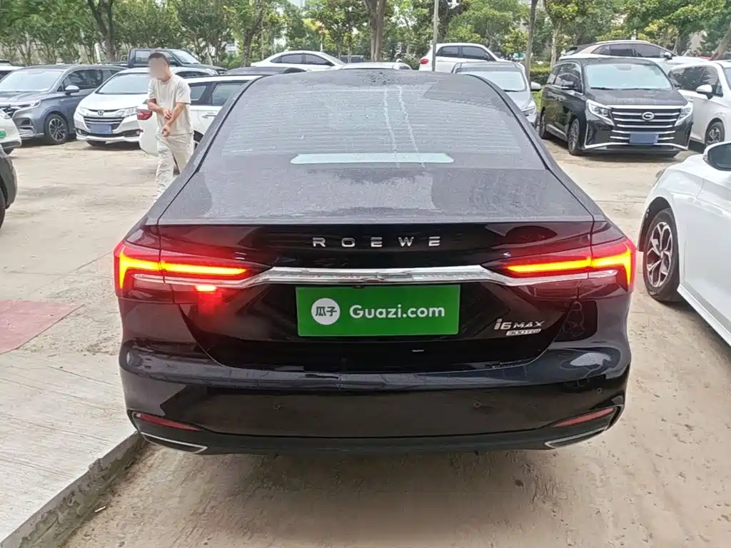 Фото 6 - Roewe i6 MAX