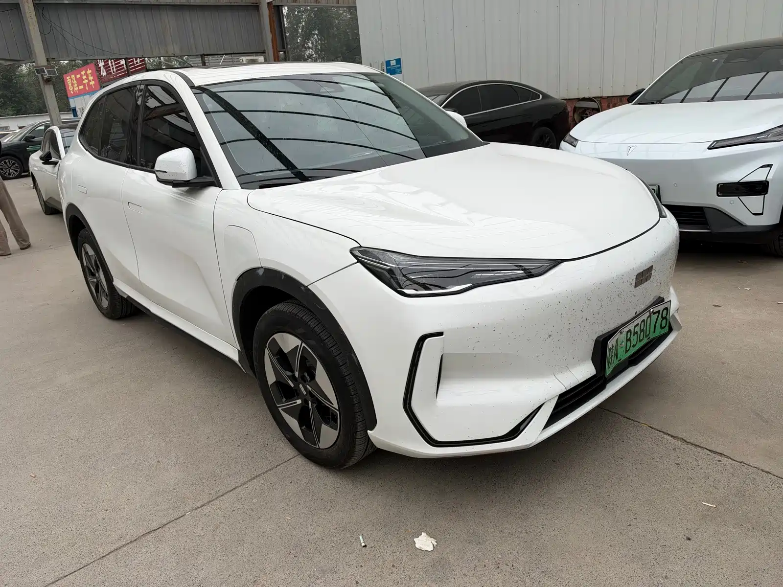 Photo 9 - Geely Galaxy Galaxy E5