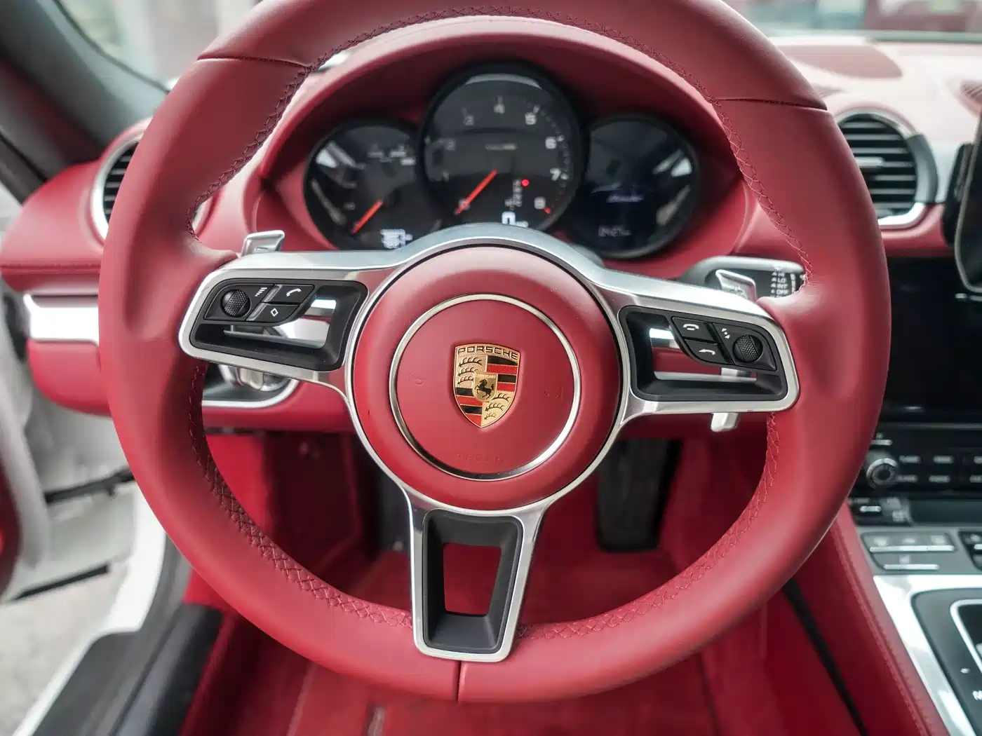 Porsche 718 2023 Boxster Style Edition 2.0T фото 10
