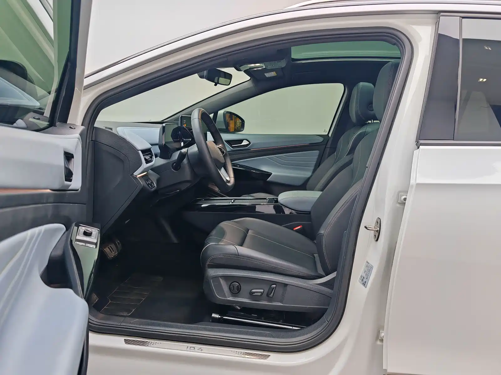 Фото 14 - Volkswagen ID.4 X
