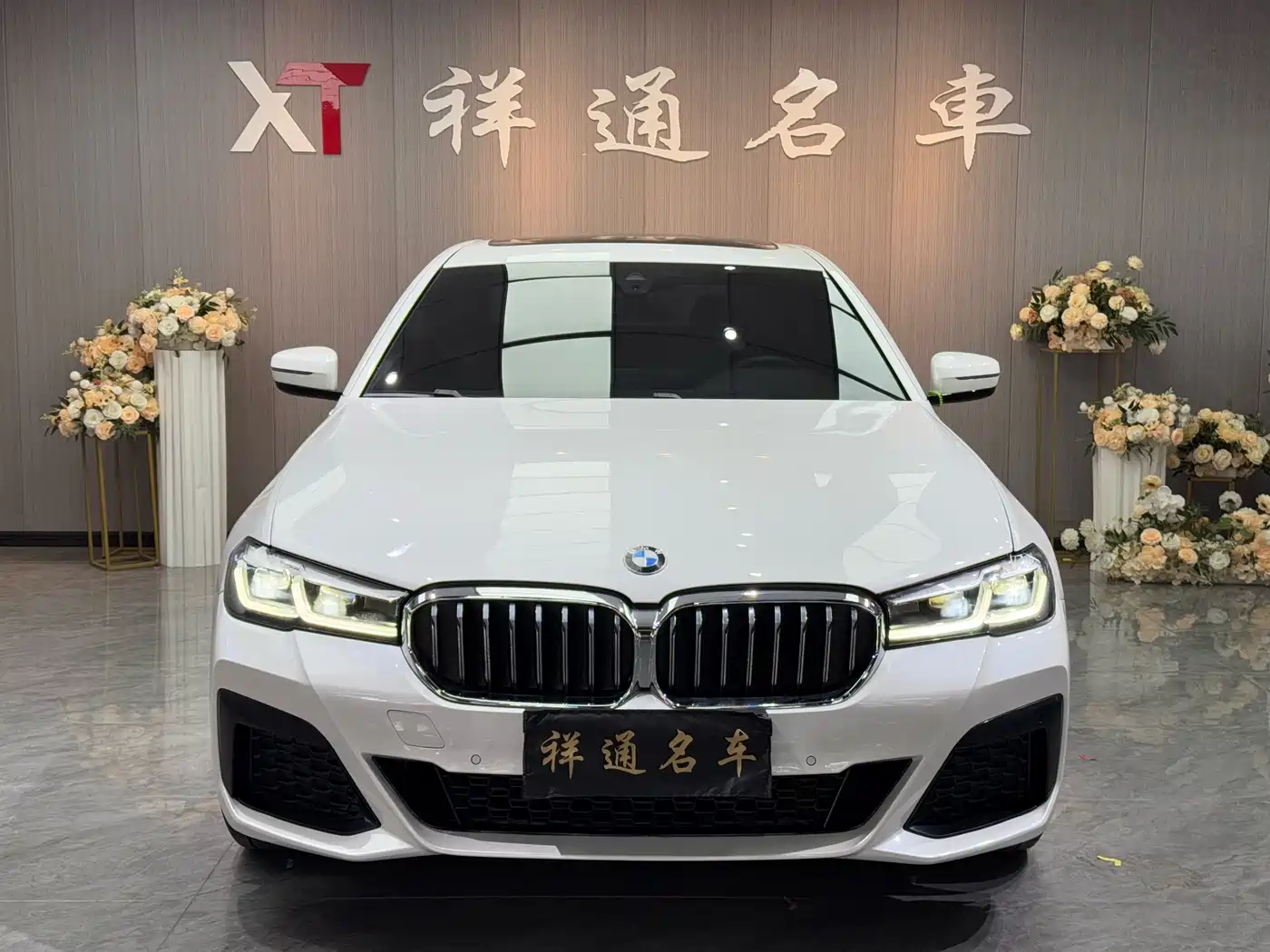 BMW 5 Series 2021 530Li Leading M Sport Package фото 2