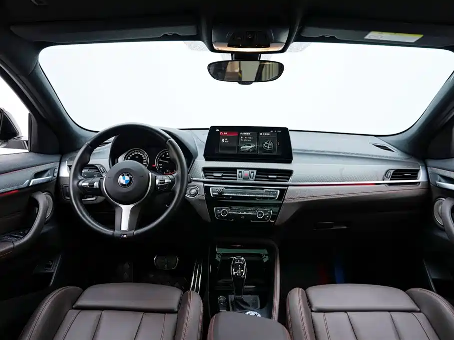 BMW X2 2021 Facelift sDrive25i Edge Edition фото 11