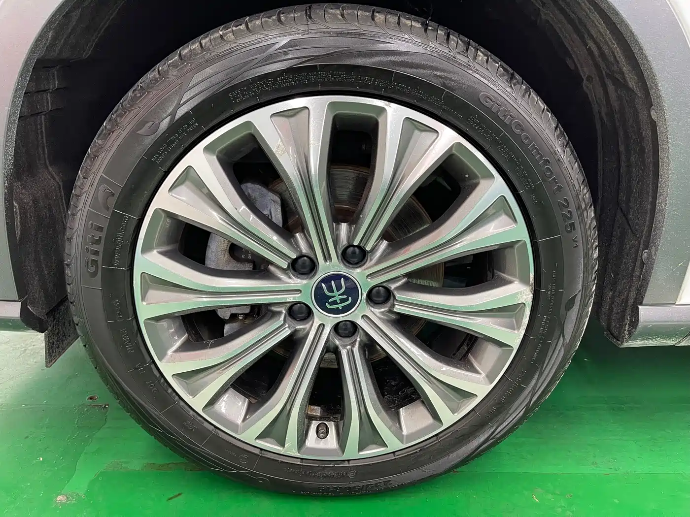 BYD Song Pro New Energy 2020 2019 EV High Power Long Range Flagship